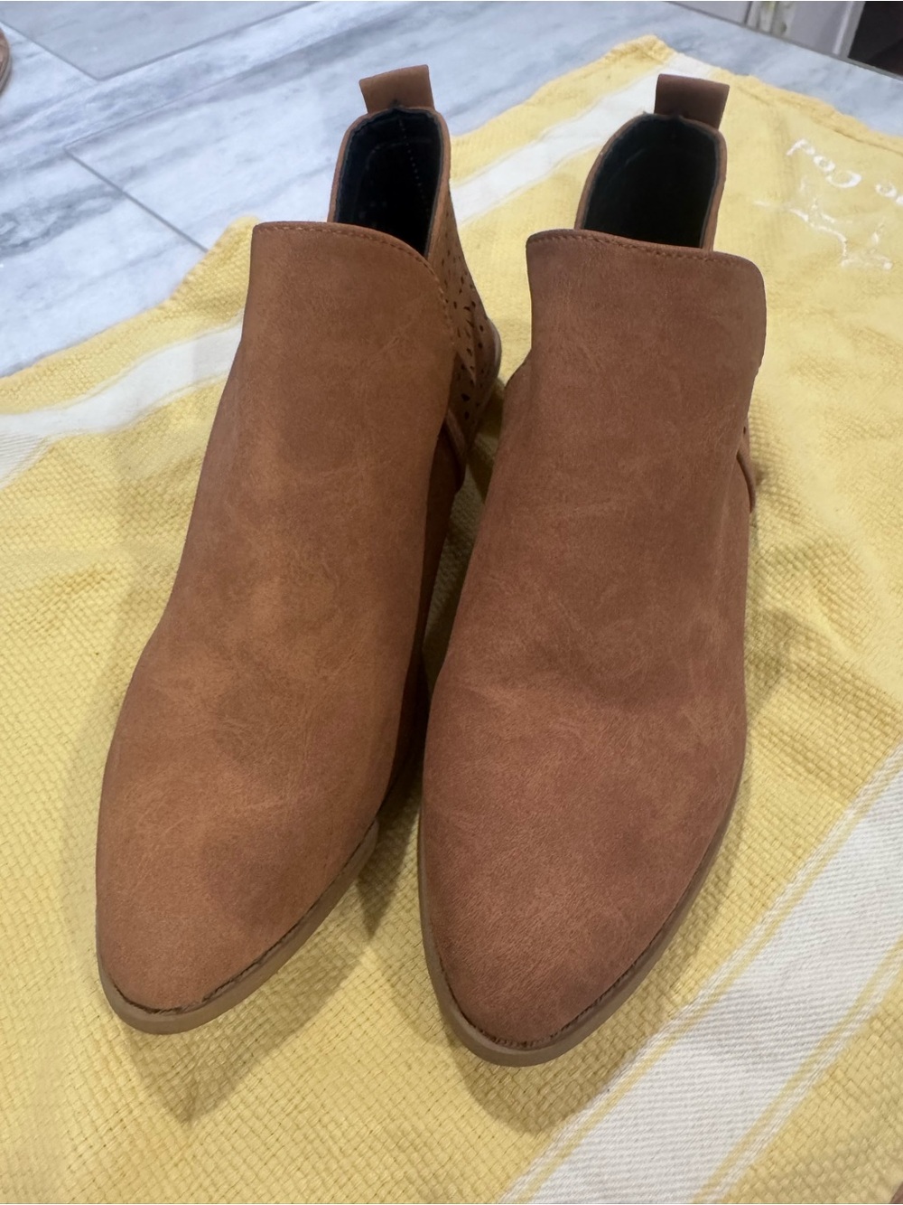Women’s Brown Suede Pointed Ankle Booties